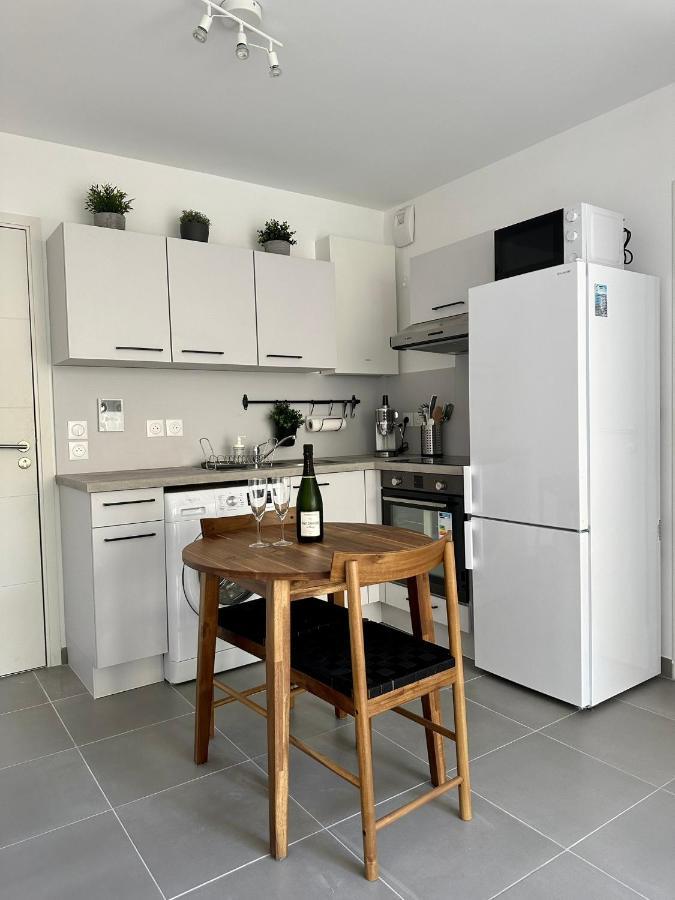 Charmant Studio A Proximite Du Port De Nice Luaran gambar